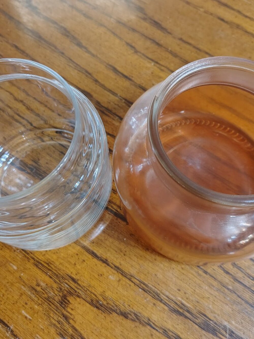Two Empty Storage Jars - Picture 4 of 5